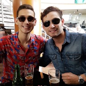 Meet your Posher, Manuel